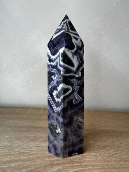 AMETIST CHEVRON - obelisk XXL
