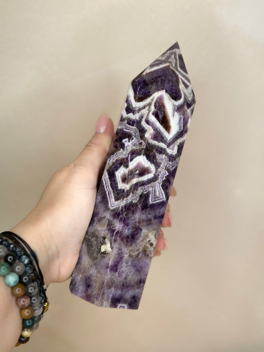 AMETIST CHEVRON - obelisk XXL