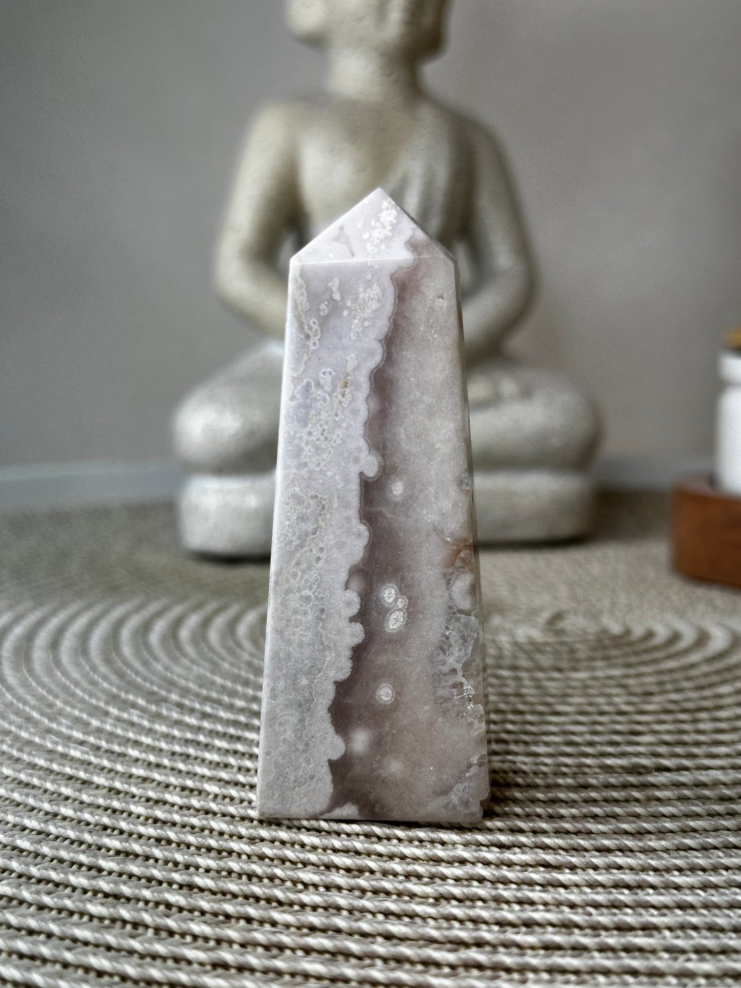 PINK AMETIST – obelisk